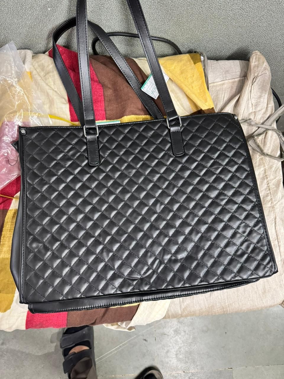 Tote Bag With 15.6-Inch Laptop + Insulated Tiffin Compartment